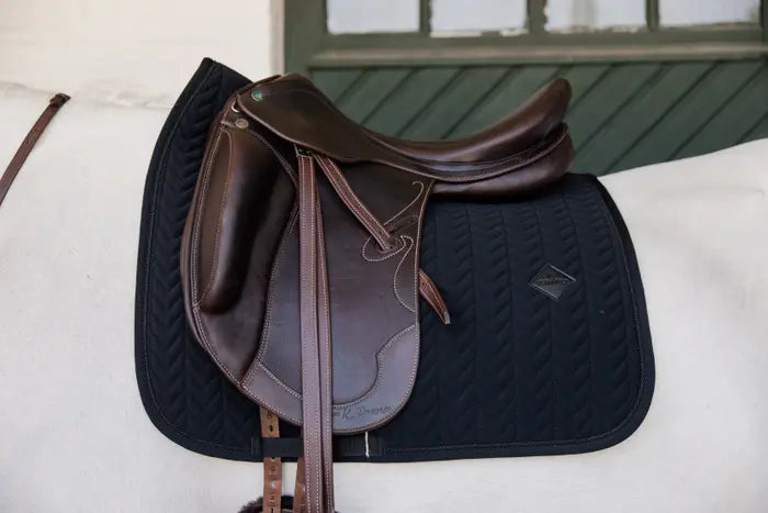 Kentucky - Fishbone Dressage Saddle Pad - Black – Rangiora Equestrian ...